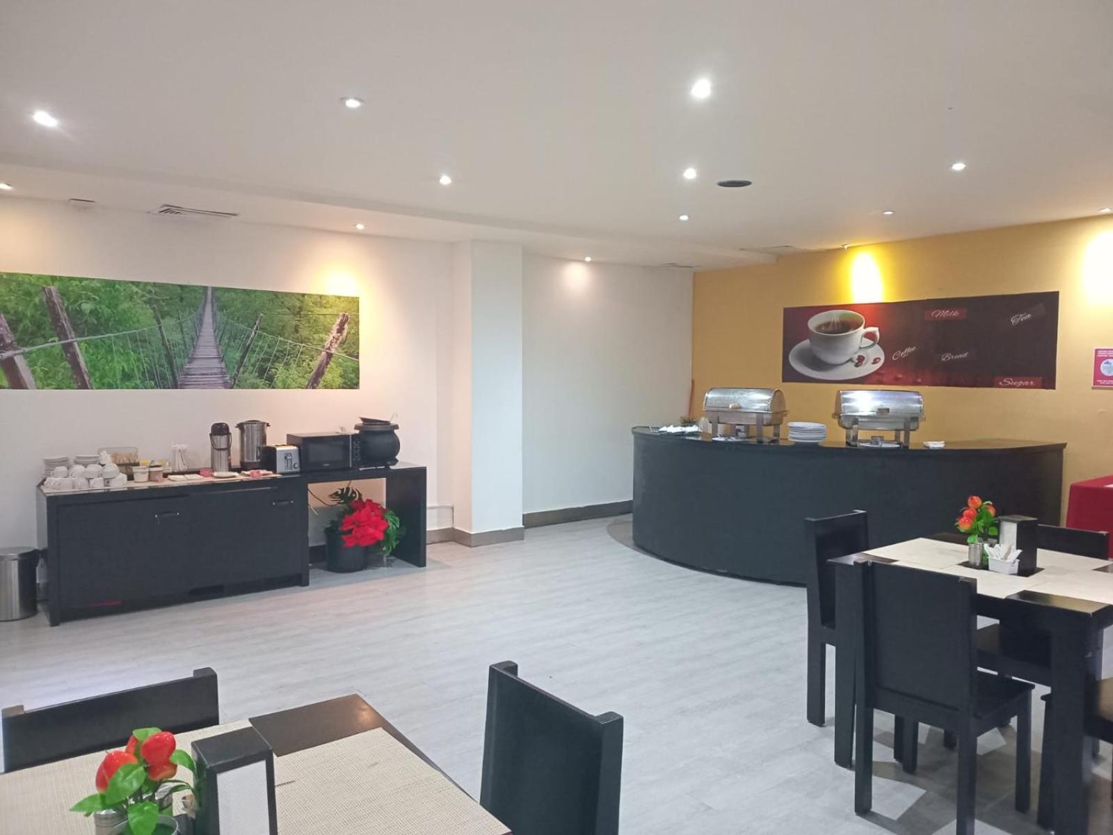 Ramada By Wyndham Princess Santo Domingo Exterior foto
